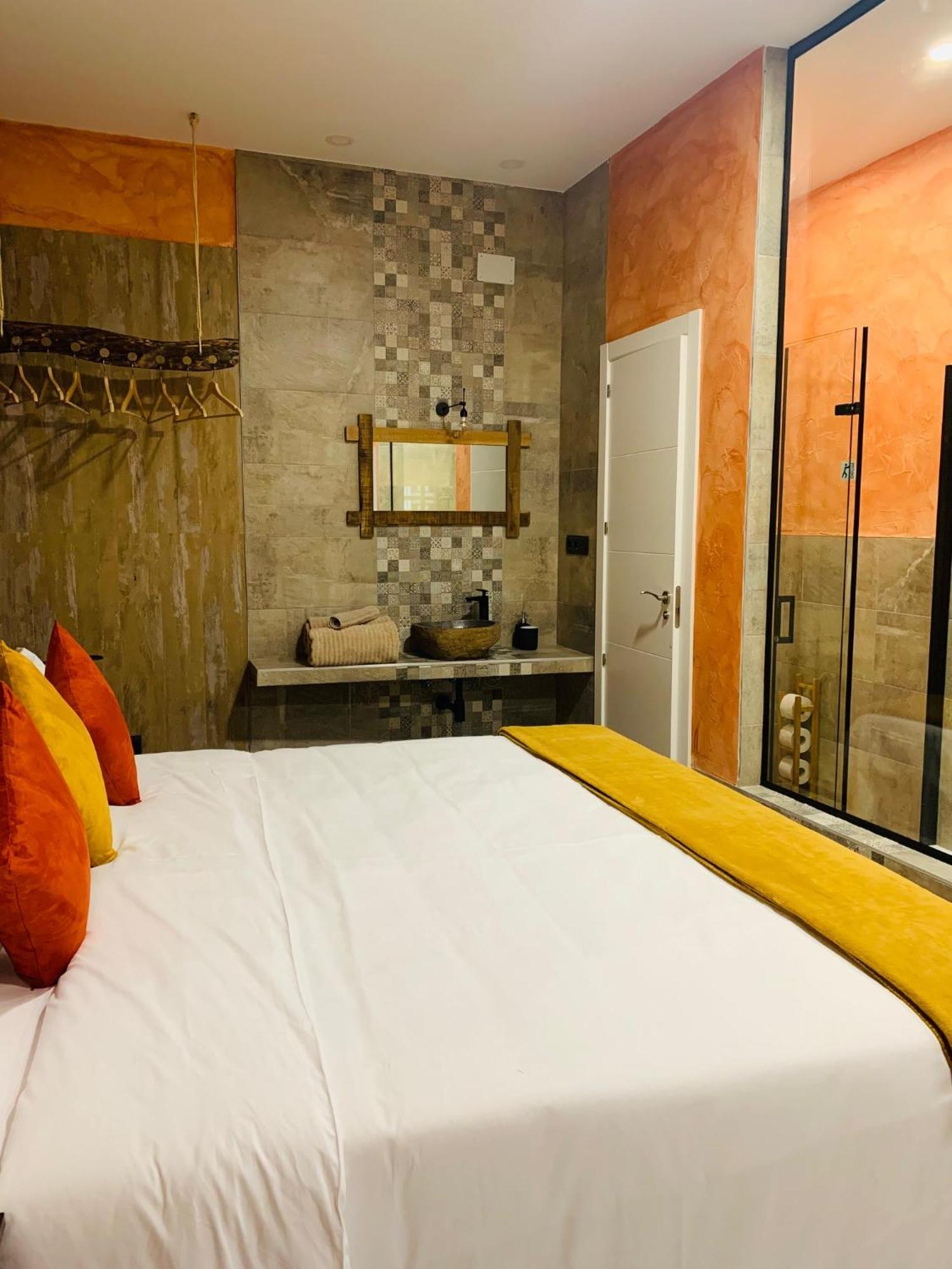 T-Homes Salamanca Madrid Bilik gambar